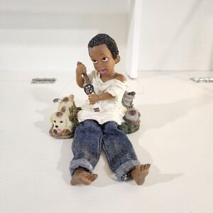 Charming vintage 1999 Young's Inc. Treasures of the Heart collectible shelf...